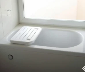 Classificação fiscal de Alças de apoio com ventosas na NCM