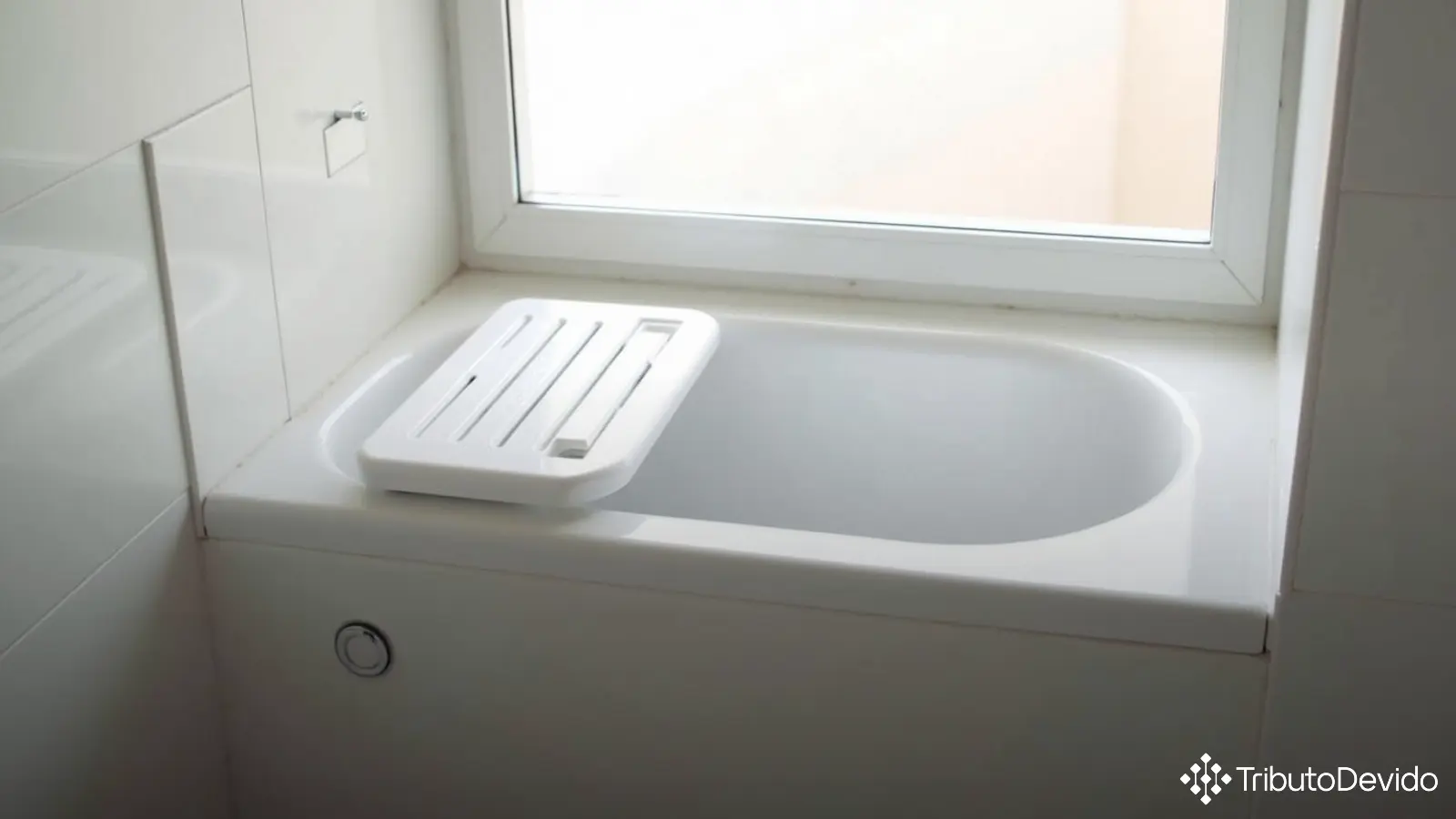 Classificação fiscal de Alças de apoio com ventosas na NCM